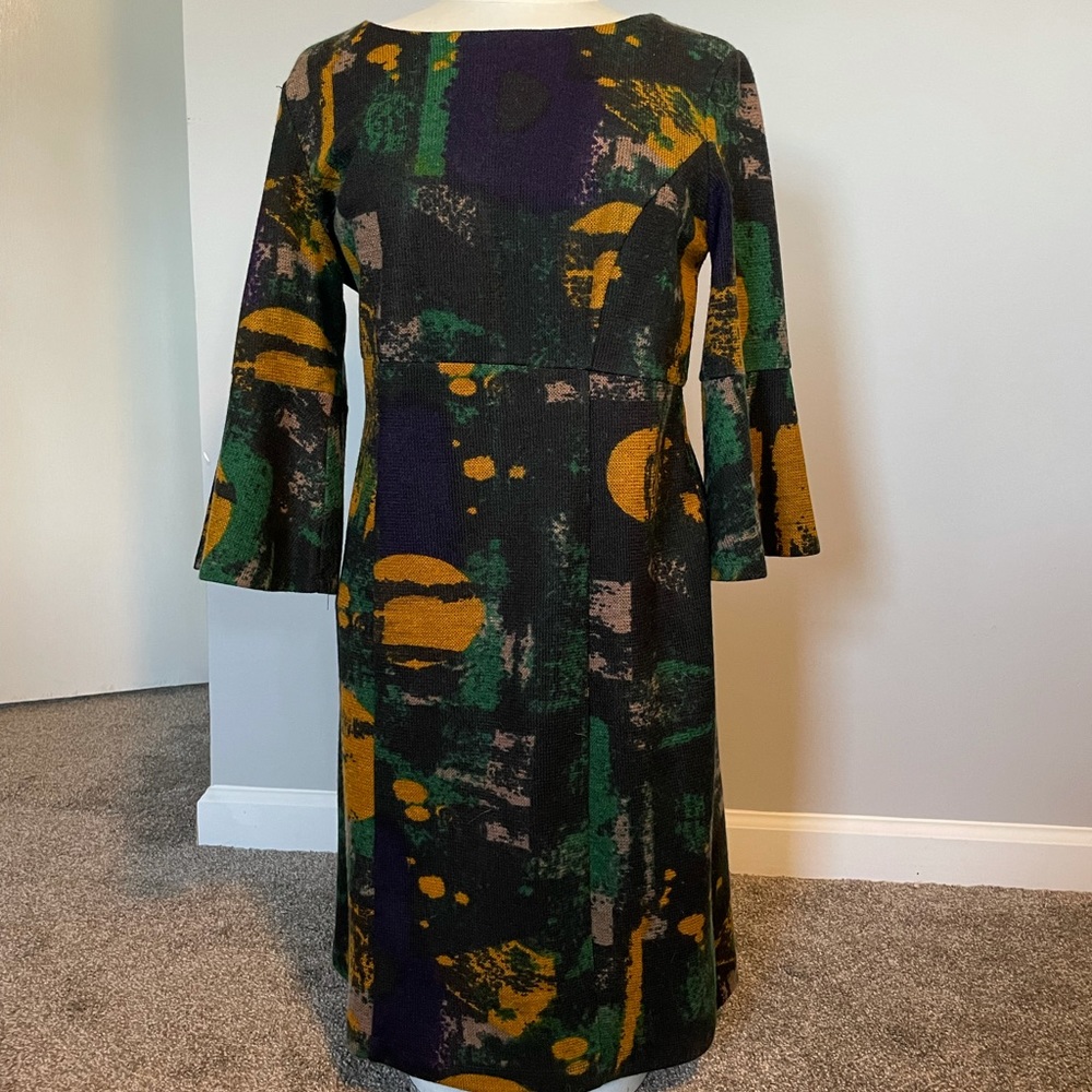 Women’s Carré noir dress
